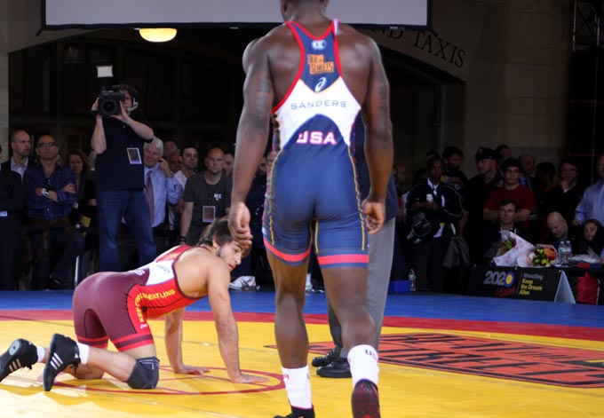 Russian Asker Orshokdugov and American Kendrick Sanders Rumble on the Rails