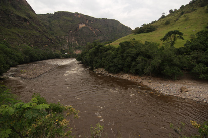 Pericongo Rapids. Pericongo is one of the sites proposed for dam construction as part of the Master Plan. It is said that at this site La Gaitana, a Yalcon Indegenous woman leader that resisted Spanish Colonization, jumped to her death to avoid being captured by the Spaniards in 1540. Image courtesy of Jaguos por el Territorio.