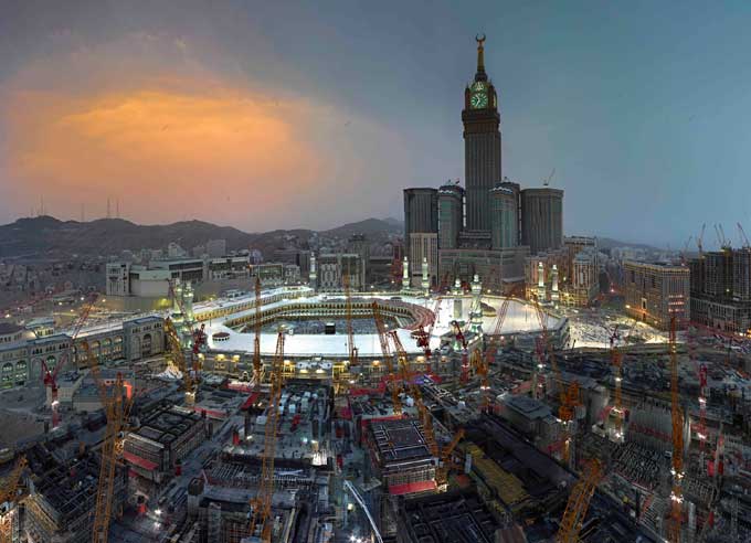 Ahmed Mater traveled to Mecca, capturing the rapid construction in Islam's most sacred city. Ahmed Mater, 2012. 